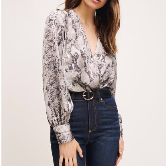 Snakeskin print Dynamite bodysuit - Picture 2 of 7